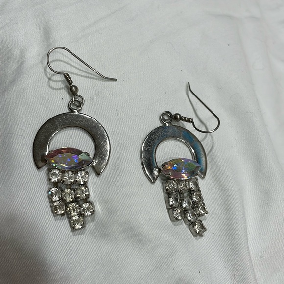 Silver tone earrings with crystals - Picture 3 of 5